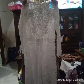 Baju kebaya akad bekas (second)
