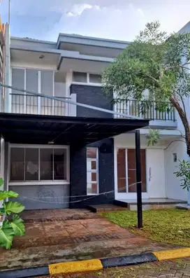 Siap KPR rumah Cantik Siap Huni ada Backyard Cibubur Country Cikeas