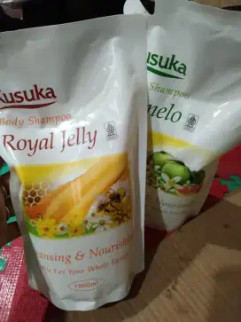 Refill Sabun Mandi Kusuka 1 liter