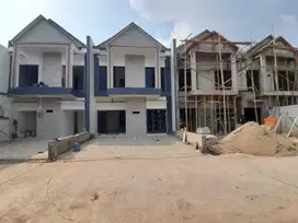 Rumah baru fresh siap huni di Cipayung ,Lokasi Depan Mabes TNI