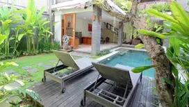 Jual Villa 2lt Lokasi Saraswati Seminyak area Investasi Strategis