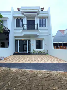 Rumah baru design classic di Pinang ranti jakarta timur