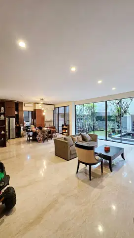 Dijual Rumah Full Marmer Siap Huni Perumahan Graha Natura