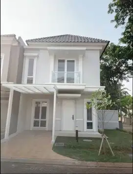 Rumah Siap Huni Lokasi Strategis Cluster  Karelia Gading Serpong