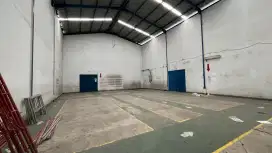 DISEWAKAN GUDANG BAGUS SAYAP TAMAN KOPO INDAH JARANG ADA