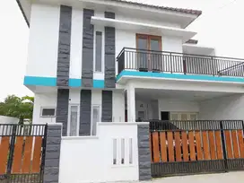 Rumah Cantik 2 Lantai Area Sardonoharjo Ngaglik 065994 and2508