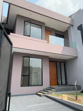 DIJUAL RUMAH BAGUS MINIMALIS HADAP TIMUR HARGA TERMURAH DI KALIDERES