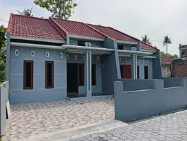 Rumah siap huni,sudah full bangunan,bisa KPR