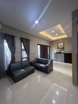 Dijual Rumah 2 1/2 lt di Cluster Krisan Banjar Wijaya Tangerang