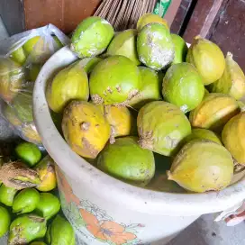 Gayam mentah sudah kupas