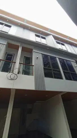 Rumah Murah SHM di pusat kota Jakarta