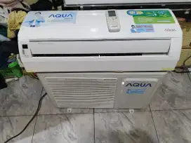 AC SECOND LIKE NEW
