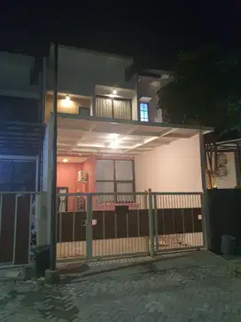 Dijual Rumah Siap Huni Medokan Sawah Timur