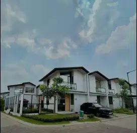 Rumah Mewah 2lantai Siap Huni FreeBiaya Akad KPR di Karawaci Tangerang