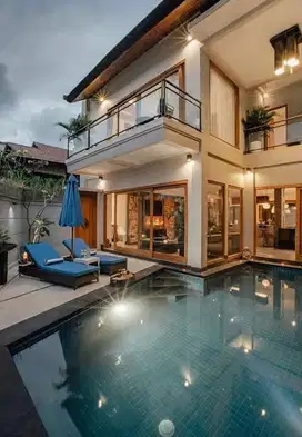 For Sale : Modern Villa Ricefield View in Central Berawa Canggu