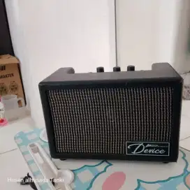 Ampli gitar kecil