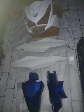 Full body halus HONDA beat fi esp thn 2015-2016 biru putih polos