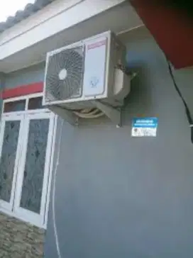 Betukar AC bekas