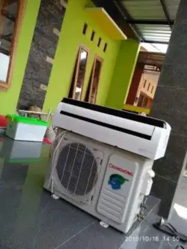 Menukari AC seken
