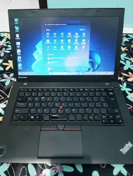 Laptop Lenovo Thinkpad T450 Core i5 Ram 12gb/SSD 256 gb. Windows 11
