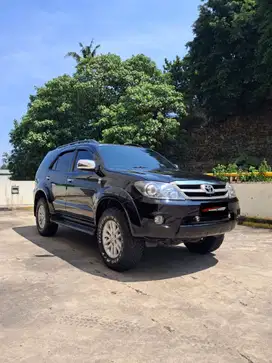 Toyota Fortuner 4x4 V Bensin 2.7 AT 2008