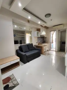 Unit sewa 2BR view pool atas Mall Bassura City