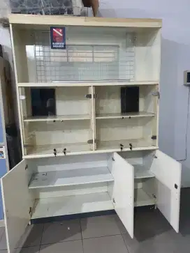 Lemari kayu triplek
