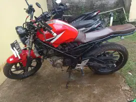 Moge Cbr 150 custom harian