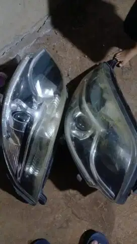 Headlamp rush/Terios bekas copotan 2016
