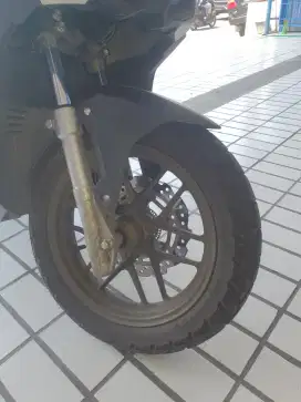 Jual ban Adv 160 thn 2025