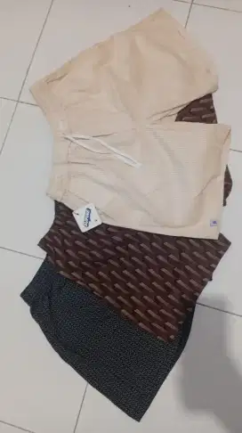 Bundling 3 Celana Boxer XL 100 rb