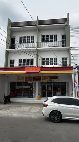 BU,2 ruko gandeng 3 lantai siap huni Sangiang jaya