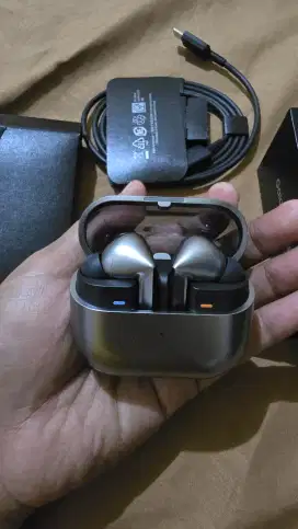 SAMSUNG GALAXY BUDS 3 PRO