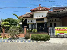 Disewakan Rumah Semi Furniture