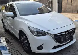 Mazda 2 At Skyactive Buagus Sekali