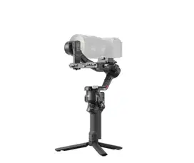 Stabilizer komersial ringan DJI RS 4