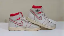 Nike Jordan 1 Retro High Phantom Gym Red size 42,5
