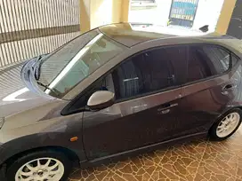 Brio Satya E-MT Bensin