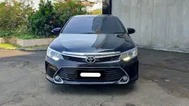 Km30rb toyota camry v 2017 hitam cash kredit proses bisa dibantu