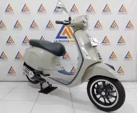 *LIKE NEW LOW KM*PIAGGIO PRIMAVERA S150 I-GET ABS THN 2022