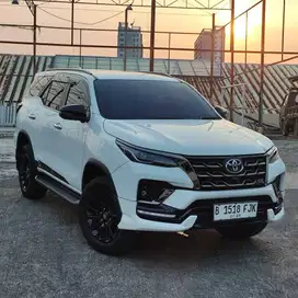 Toyota Fortuner 2.8 GR SPORT Automatic 2024 - RAWATAN - SERVICE RECORD
