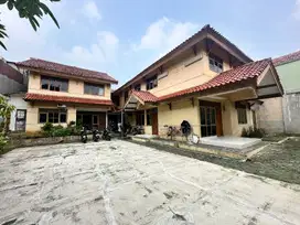 DIJUAL RUMAH LUAS TANAH 660M2 SHM TANPA PERANTARA