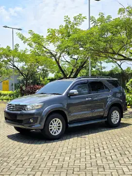 DI JUAL ! Toyota Fortuner G 2,5 Diesel Metic 2011 Akhir