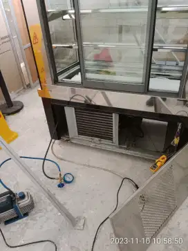 Service kulkas dan mesin cuci