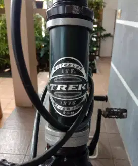 sepeda gunung MTB TREK 4300 ALPHA grupset SHIMANO DEORE LX mix ALIVIO