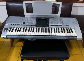 Yamaha Keyboard PSR 3000 2009