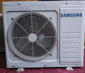 Outdoor ac 1/2 pk Samsung
