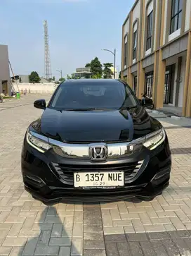 [LOW KM] HONDA HRV SE AT 2021 HITAM