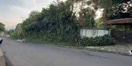 Rumah Villa Murah Hitung Tanah 4000m² Dekat Taman Safari Cisarua