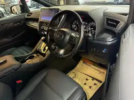 DP10% [Km16.000] LM350 7Seater 2022 Black / LM 350 Reg 2023 #AUTOHIGH